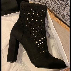 Steve Madden Ennie boot, 8.5, new in box